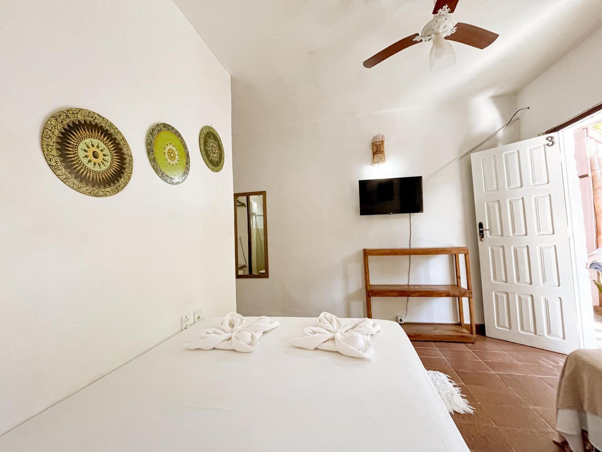 Bahia Mar Pousada ปอร์โตเซกูโร ภายนอก รูปภาพ